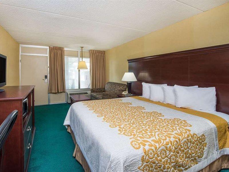 Days Inn By Wyndham Paducah Exterior photo